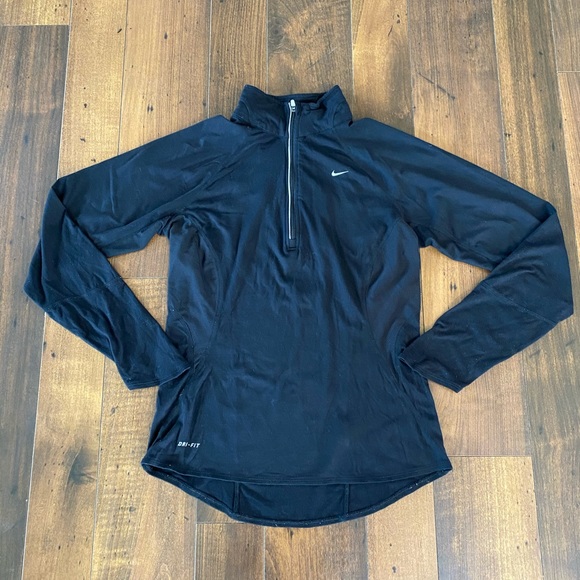 Nike Tops - Nike black 3/4 quarter zip